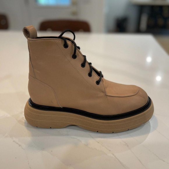 New Free People Mara Lace Up Platform Boots in Taupe Brown size US 9 / EUR 39 - Picture 2 of 9